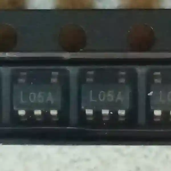 LP2981AIM5x-30 voltage regulators